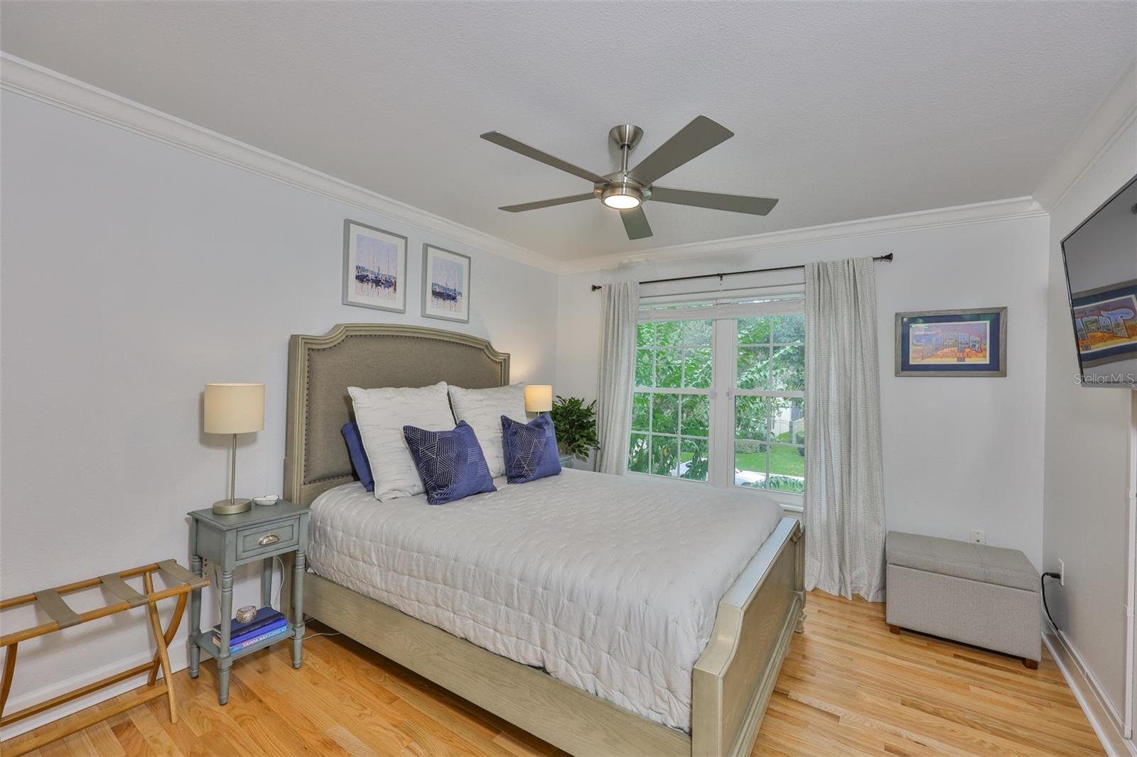 Image 29 of 47 For 3925 Vasconia Street