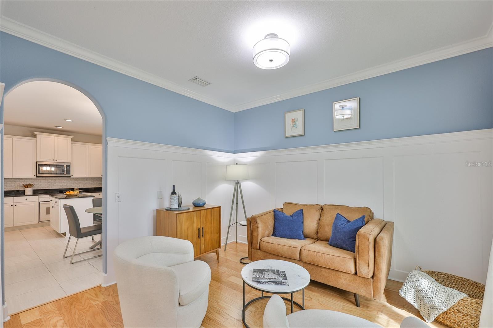 Image 3 of 47 For 3925 Vasconia Street