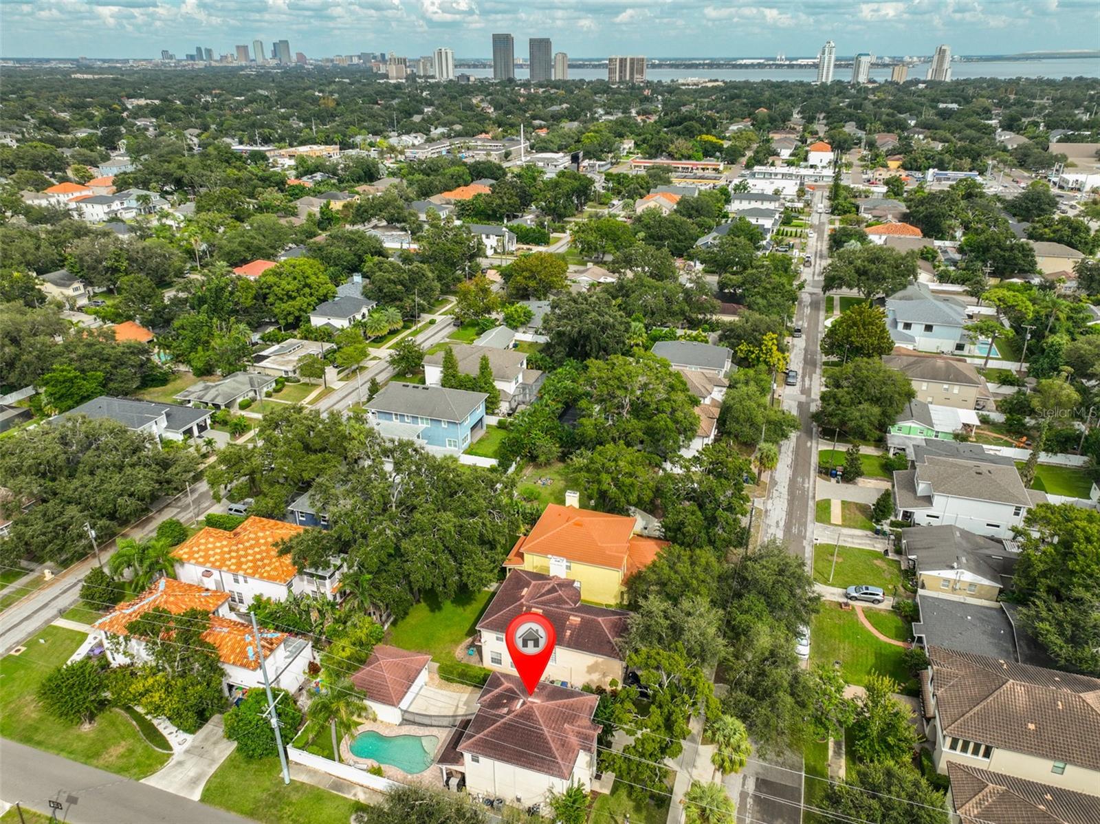 Image 42 of 47 For 3925 Vasconia Street