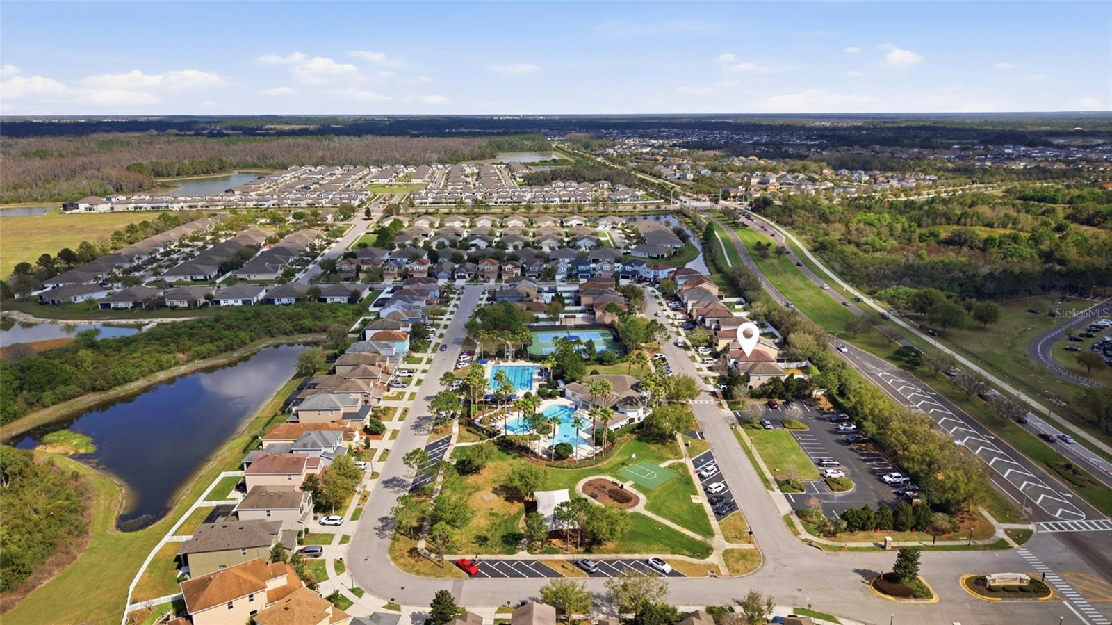 Image 31 of 34 For 32692 Windelstraw Drive