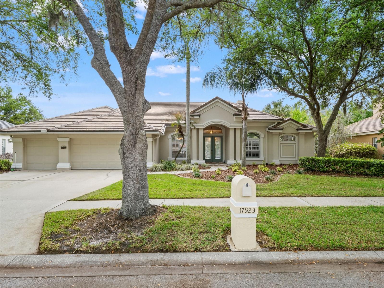 Details for 17923 Arbor Greene Drive, TAMPA, FL 33647