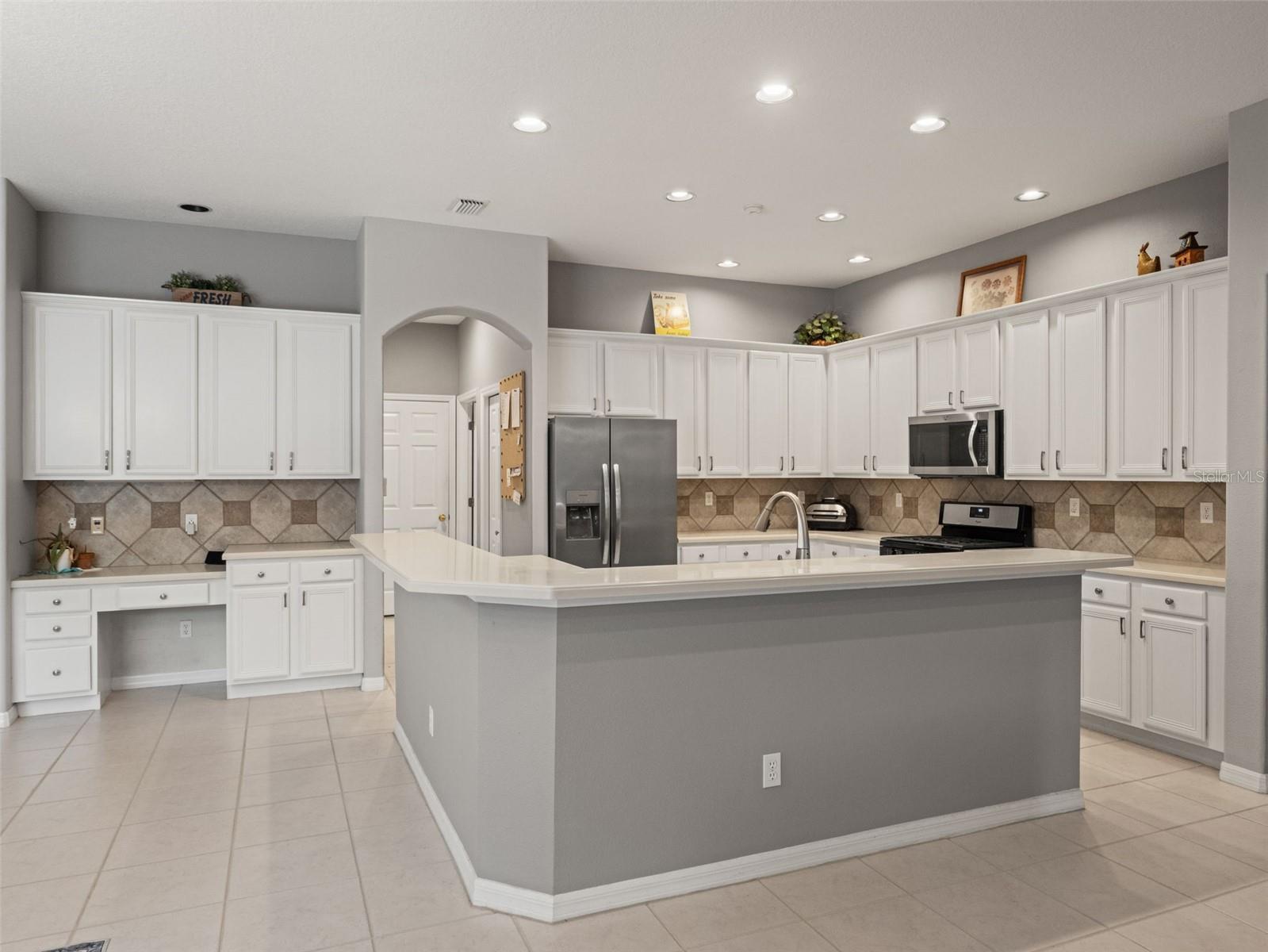 Listing photo id 19 for 17923 Arbor Greene Drive