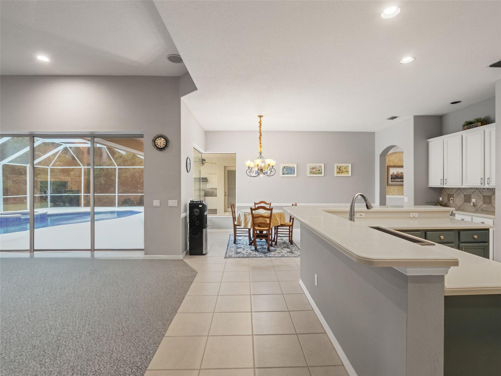 Listing photo id 21 for 17923 Arbor Greene Drive