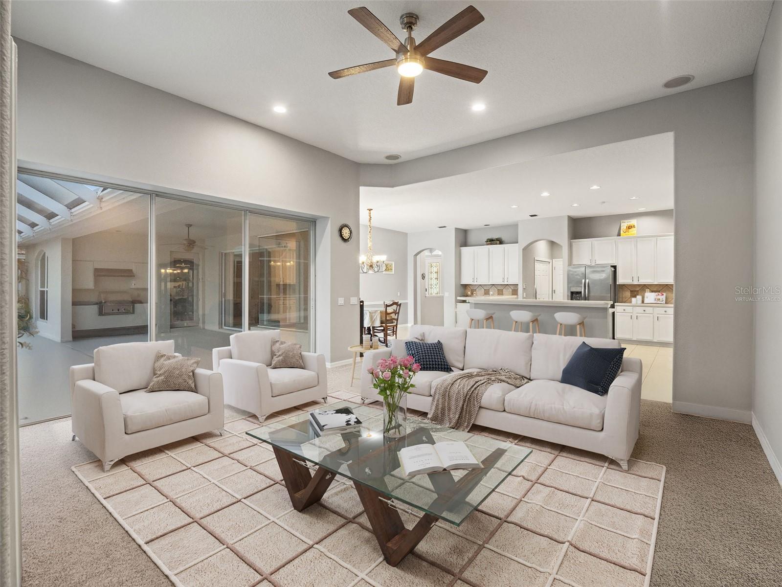 Listing photo id 22 for 17923 Arbor Greene Drive