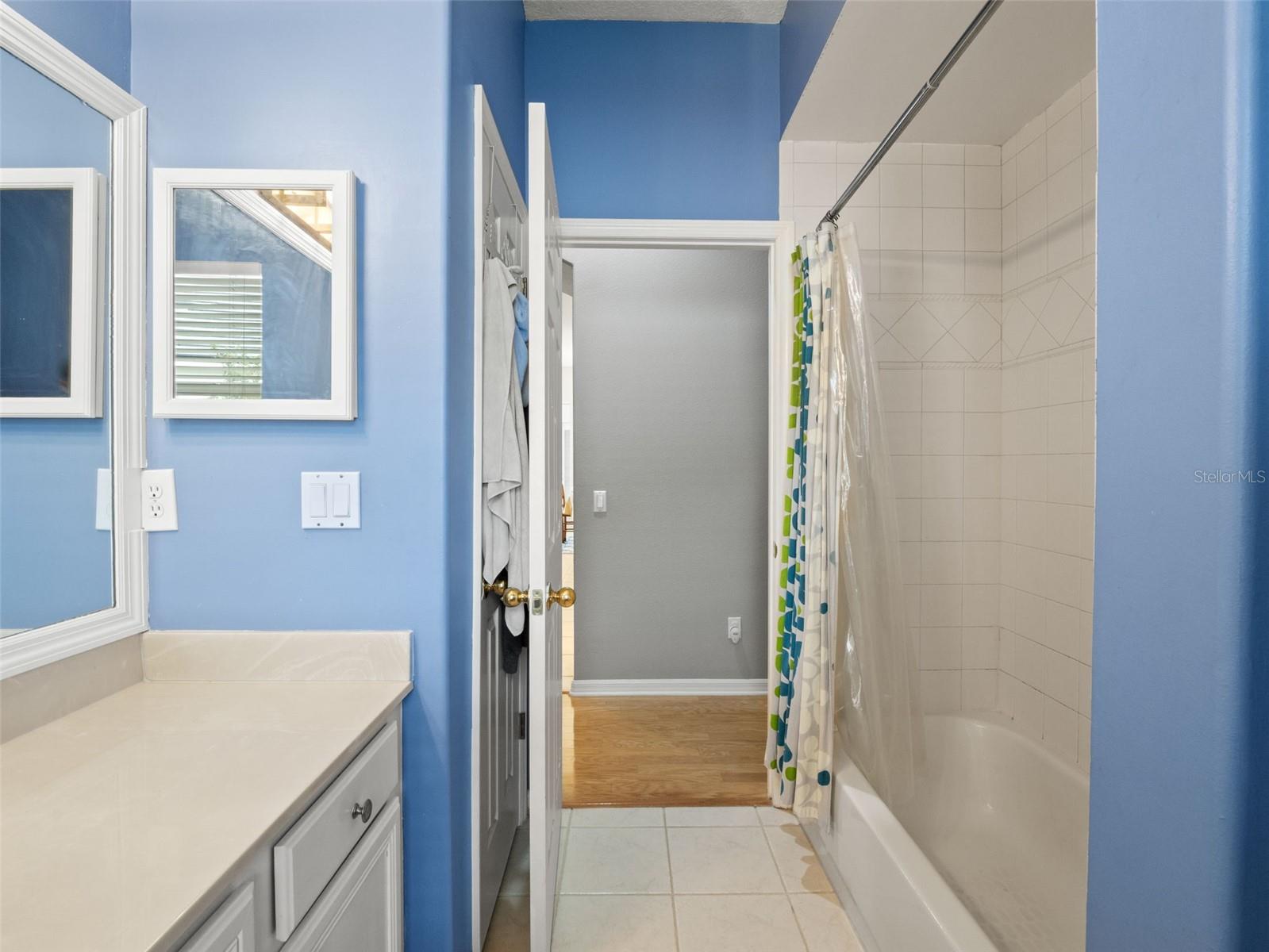 Listing photo id 34 for 17923 Arbor Greene Drive