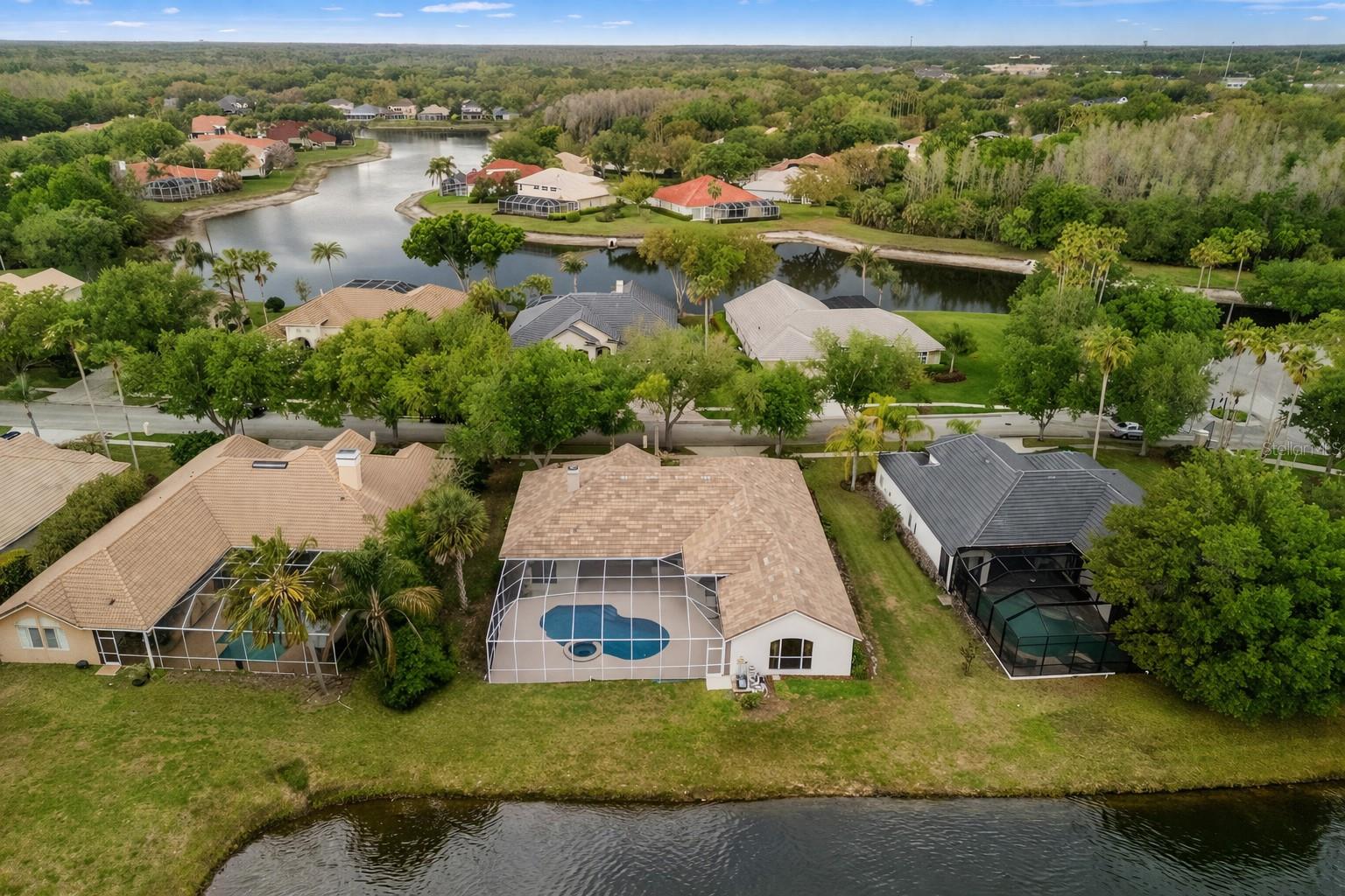 Listing photo id 52 for 17923 Arbor Greene Drive