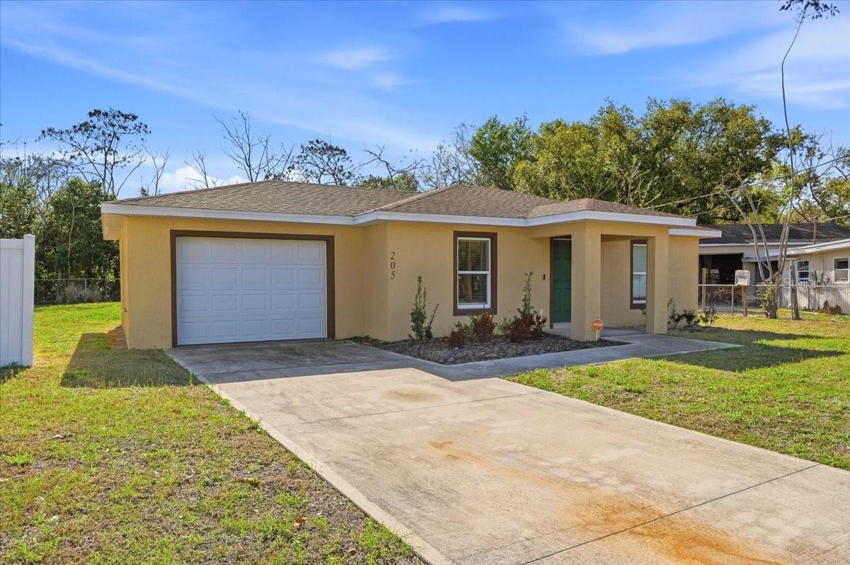 Details for 205 Westwood Avenue, WINTER HAVEN, FL 33880
