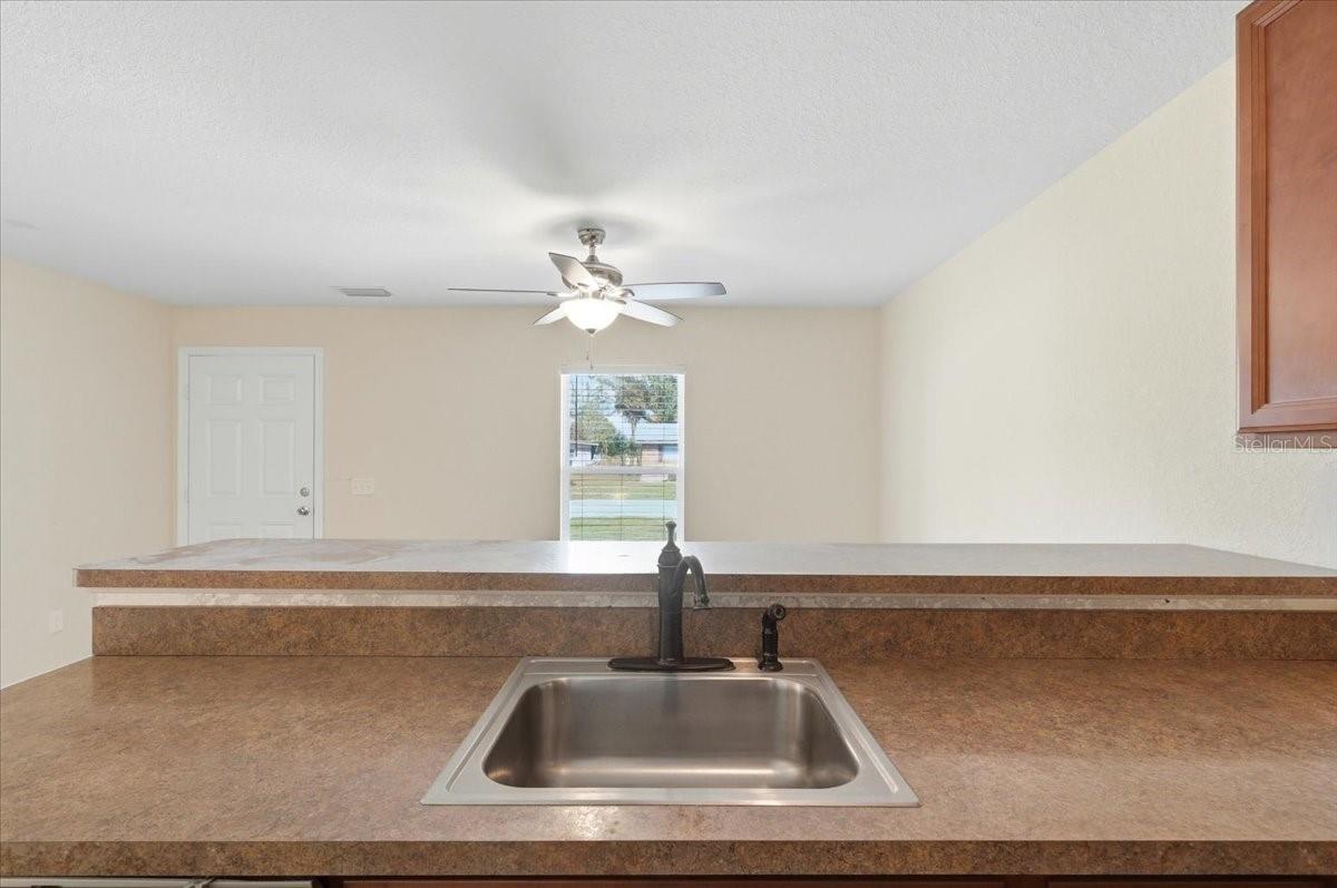 Image 12 of 30 For 205 Westwood Avenue