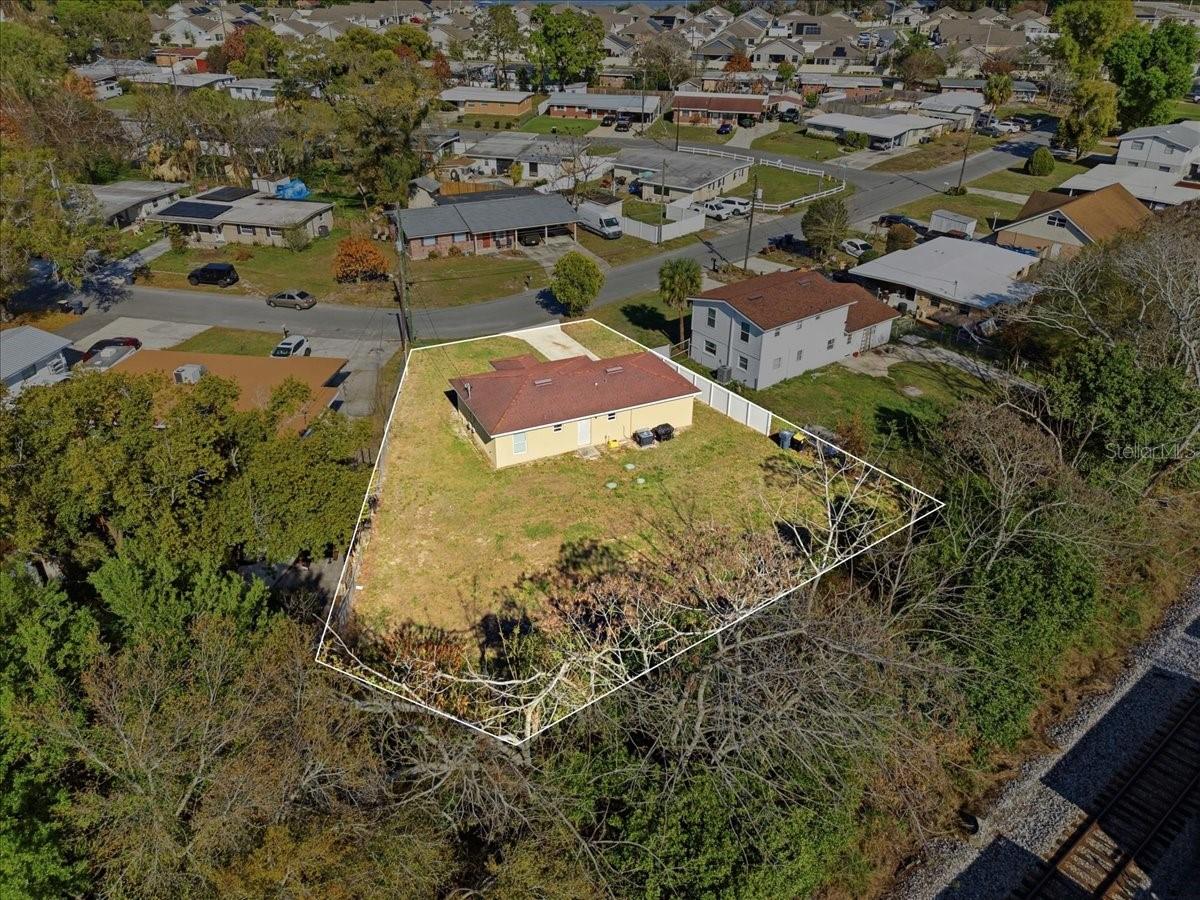 Image 27 of 30 For 205 Westwood Avenue