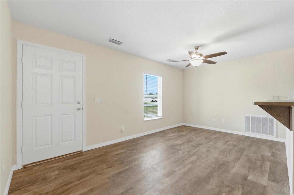 Image 5 of 30 For 205 Westwood Avenue