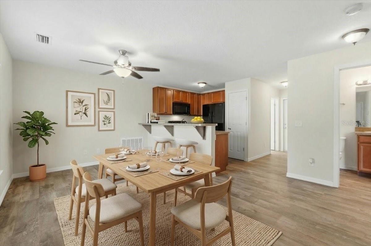 Image 9 of 30 For 205 Westwood Avenue