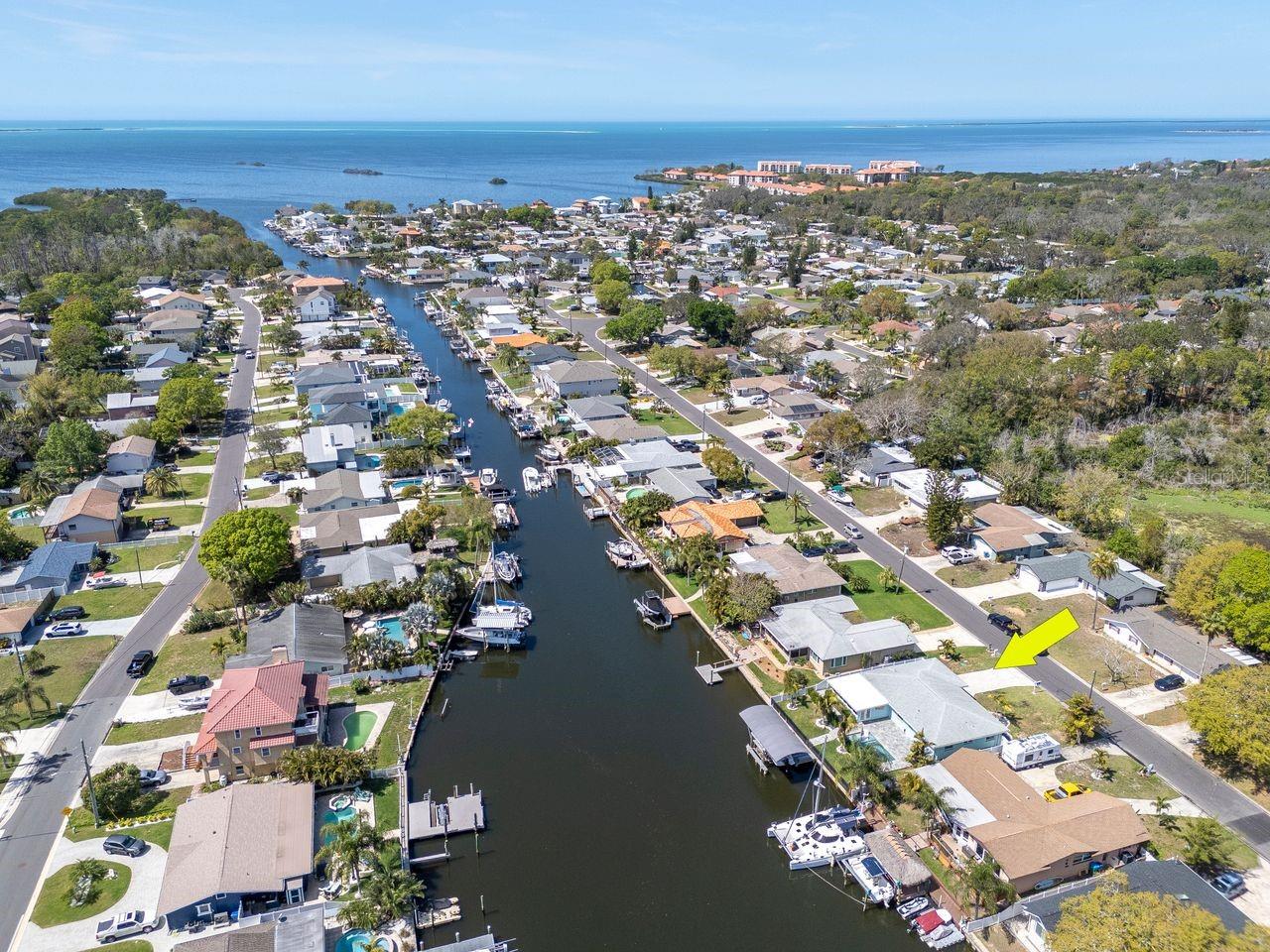 Image 46 of 70 For 372 Westwinds Drive