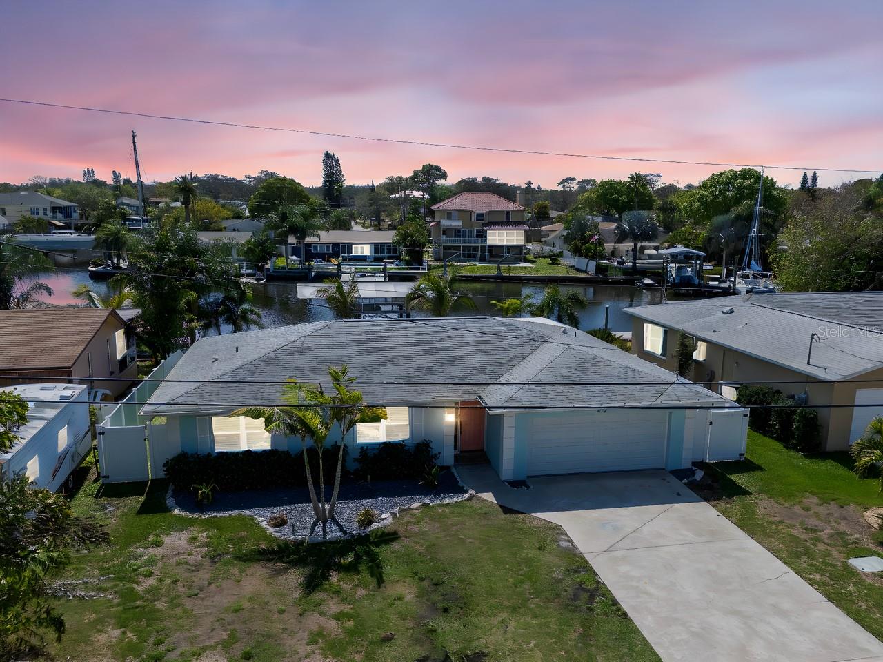 Image 48 of 70 For 372 Westwinds Drive