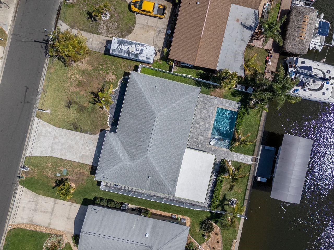 Image 52 of 70 For 372 Westwinds Drive