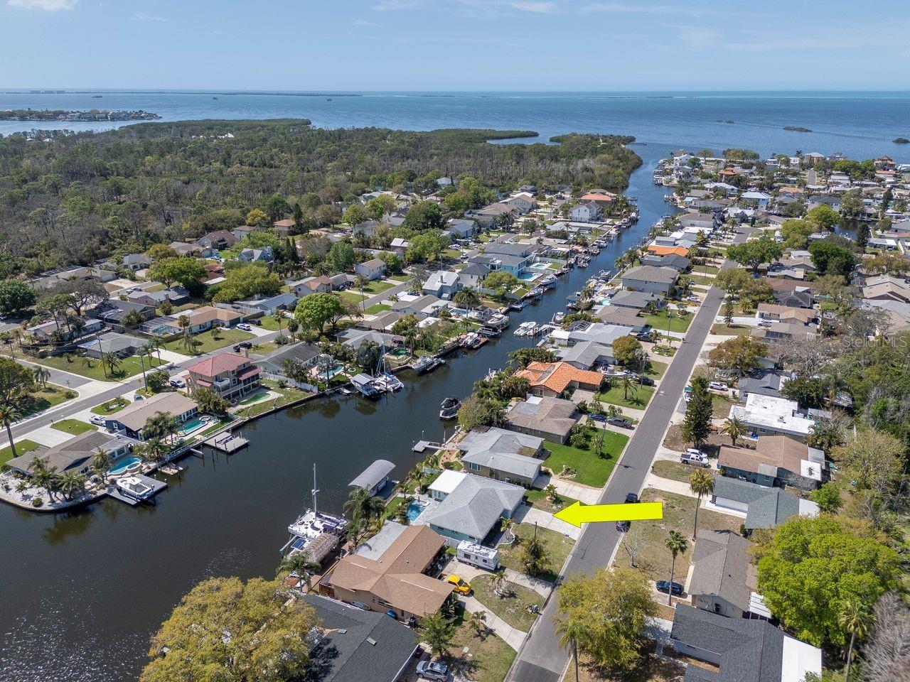 Image 54 of 70 For 372 Westwinds Drive