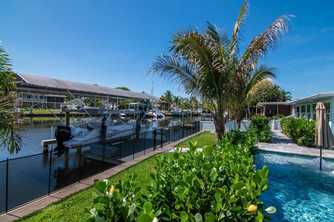 Image 58 of 70 For 372 Westwinds Drive