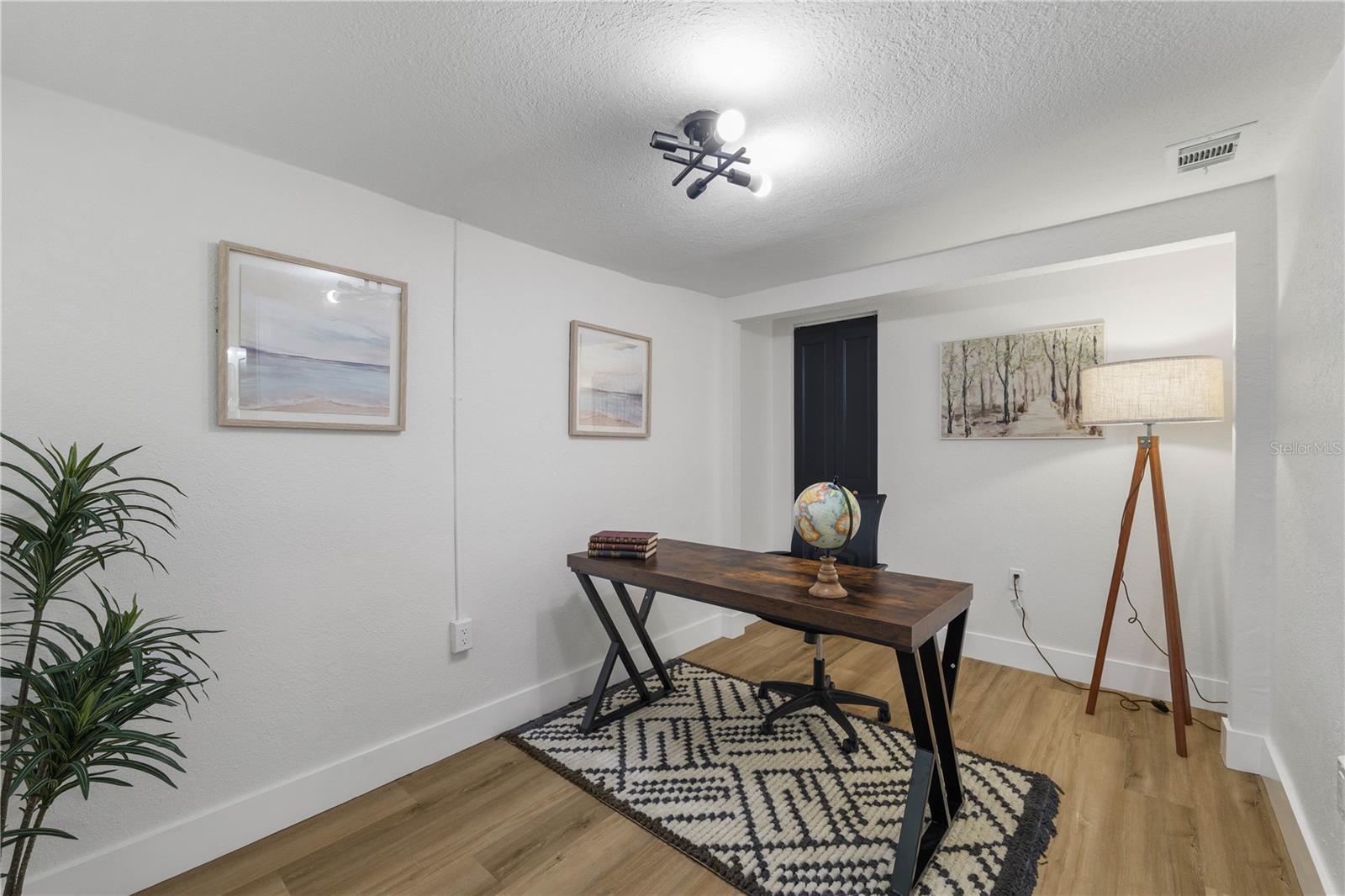 Image 22 of 44 For 1710 26th Avenue S