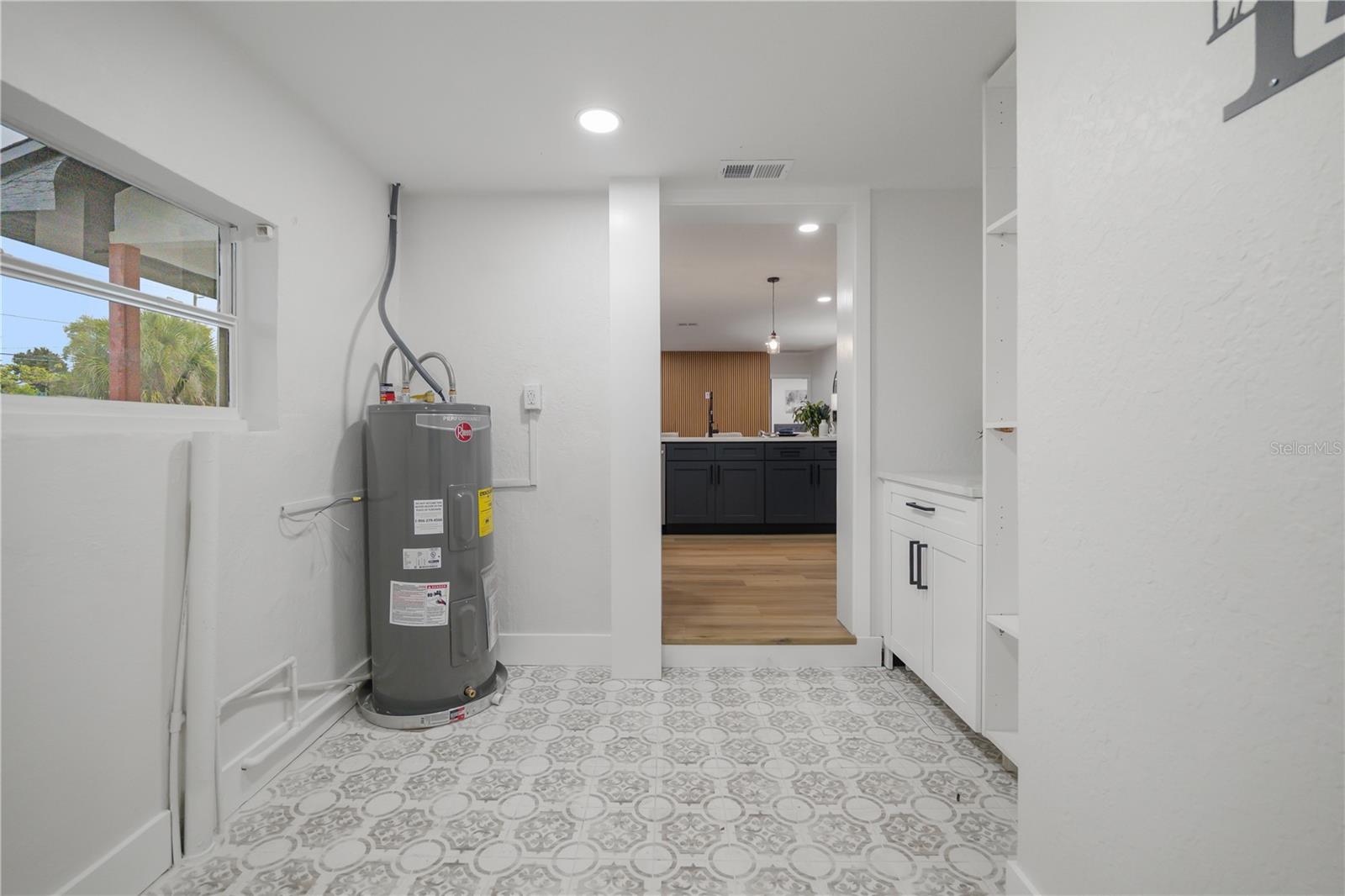 Image 26 of 44 For 1710 26th Avenue S