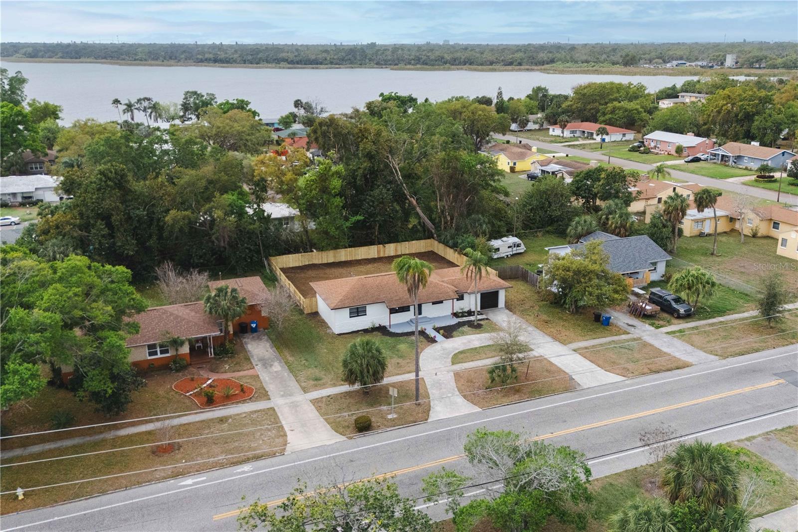 Image 37 of 44 For 1710 26th Avenue S