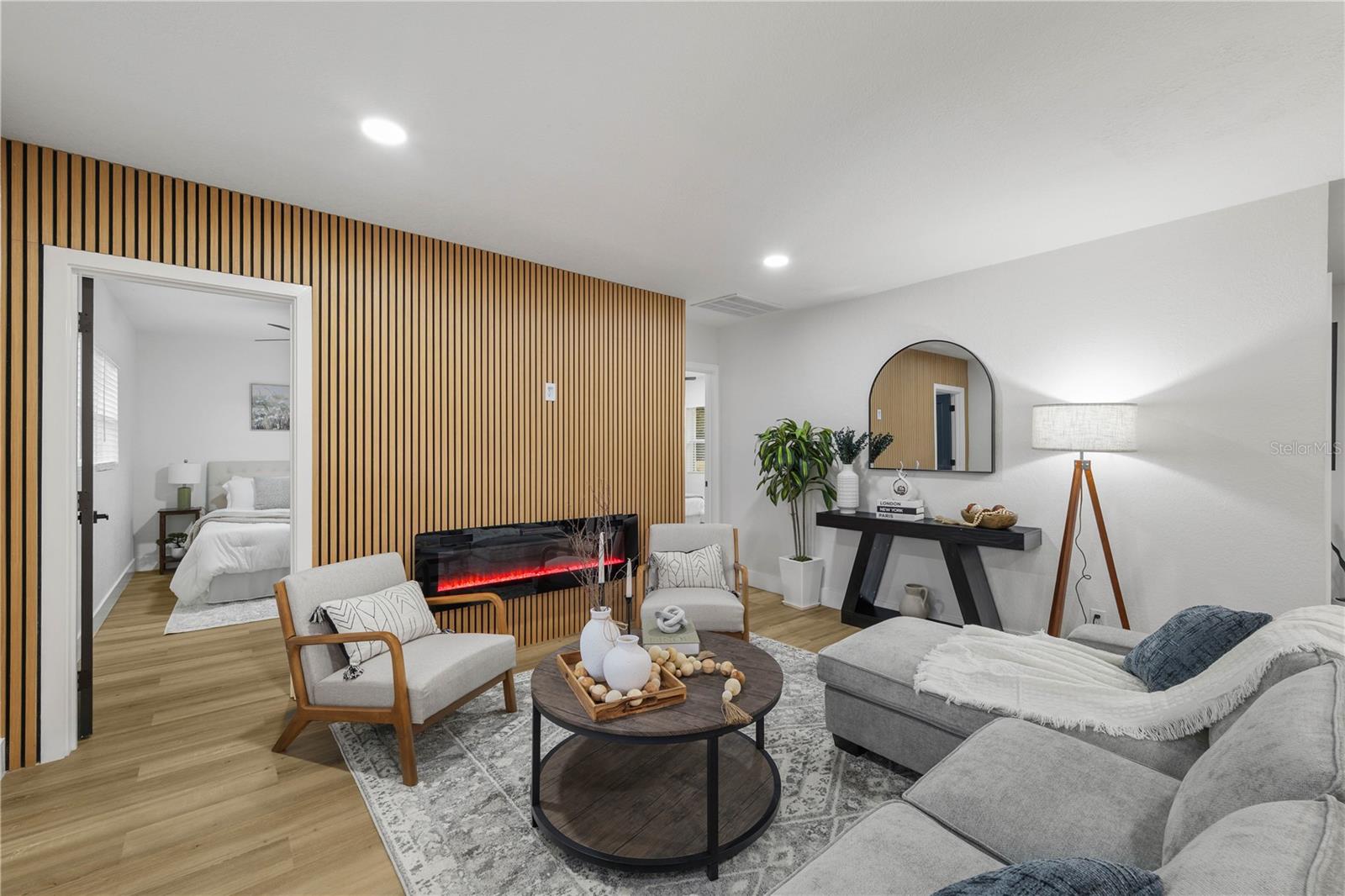 Image 5 of 44 For 1710 26th Avenue S