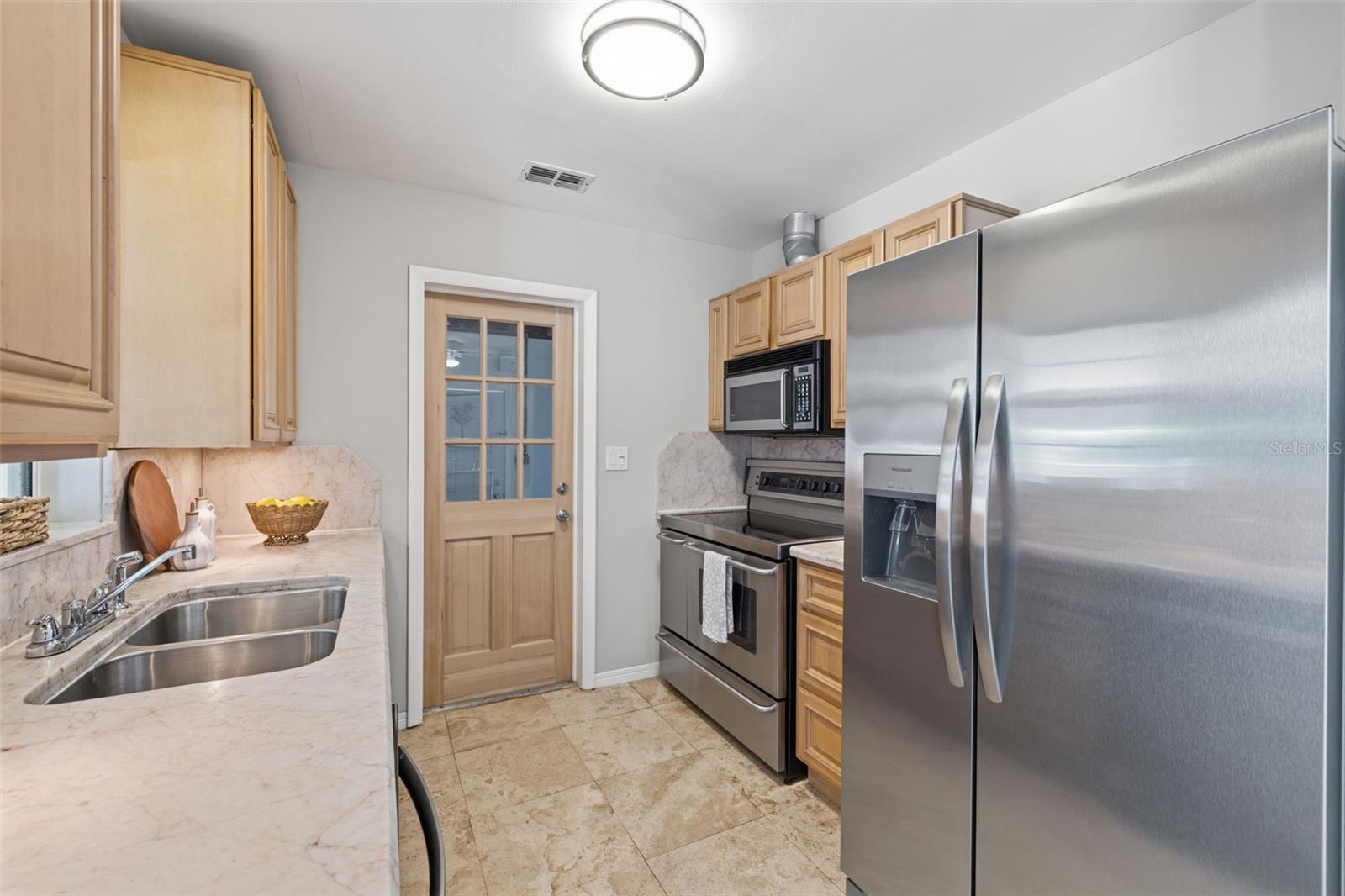 Image 11 of 37 For 10754 63rd Avenue