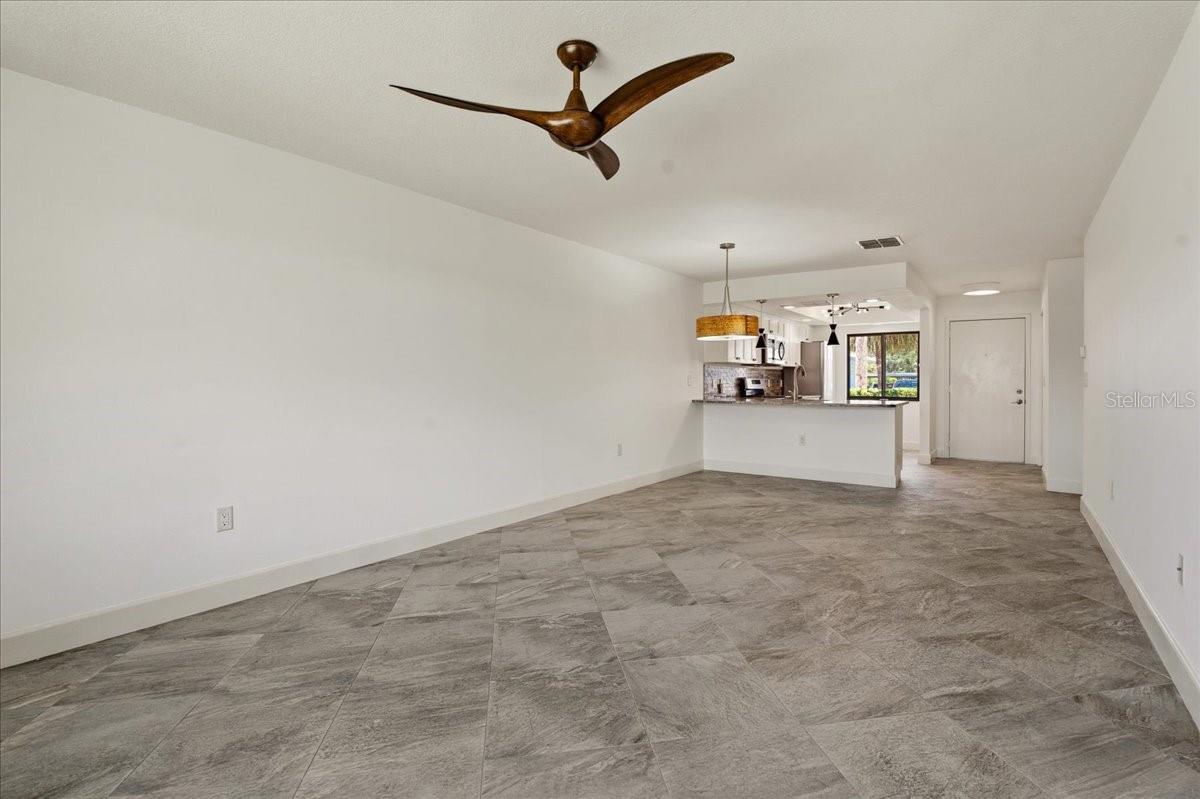 Image 13 of 35 For 2761 Countryside Boulevard 105