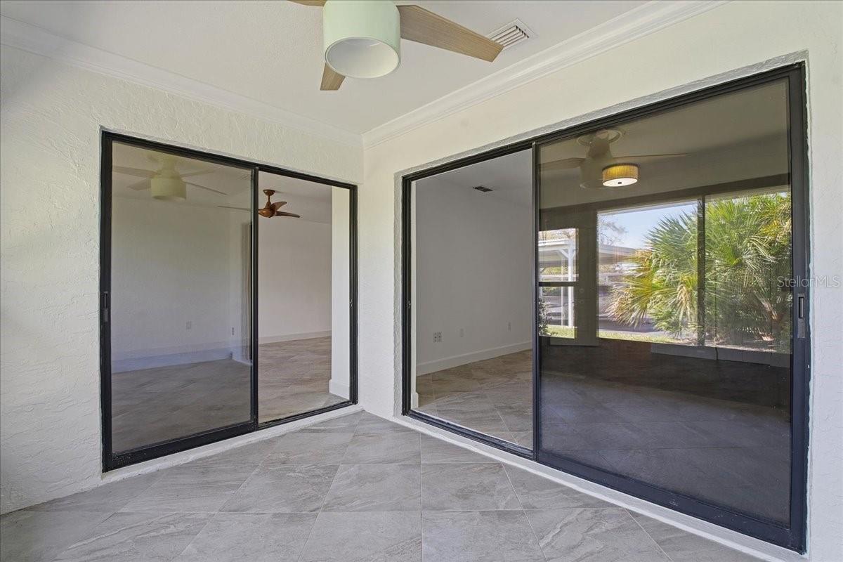 Image 20 of 35 For 2761 Countryside Boulevard 105