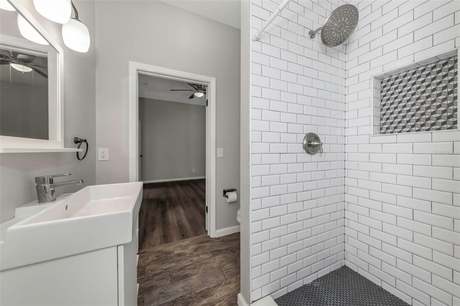 Image 17 of 18 For 2613 21st Street