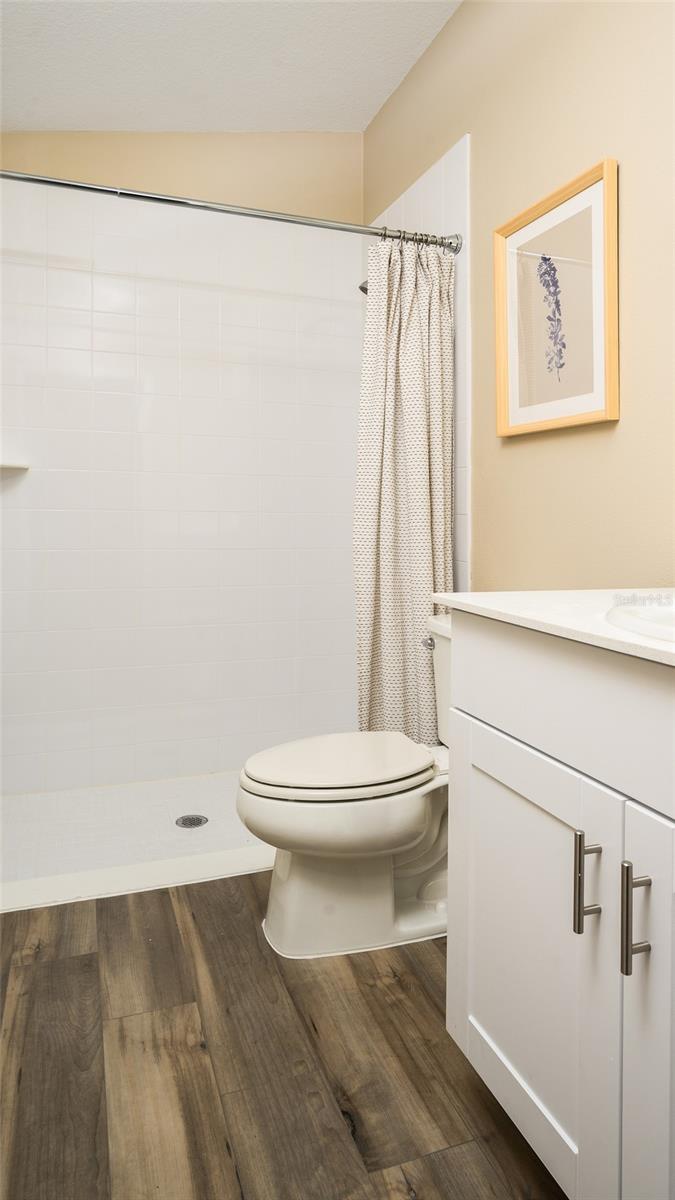 Image 12 of 31 For 4413 Riverbend Boulevard