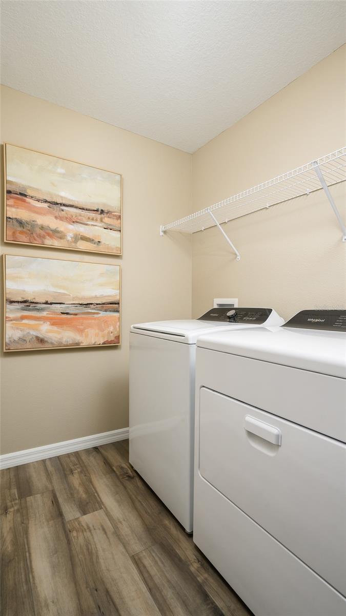 Image 27 of 31 For 4413 Riverbend Boulevard