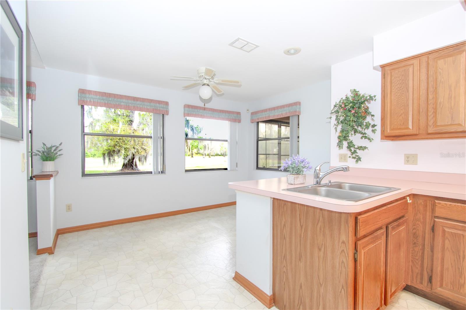 Image 10 of 33 For 1003 Calle Rosa Place