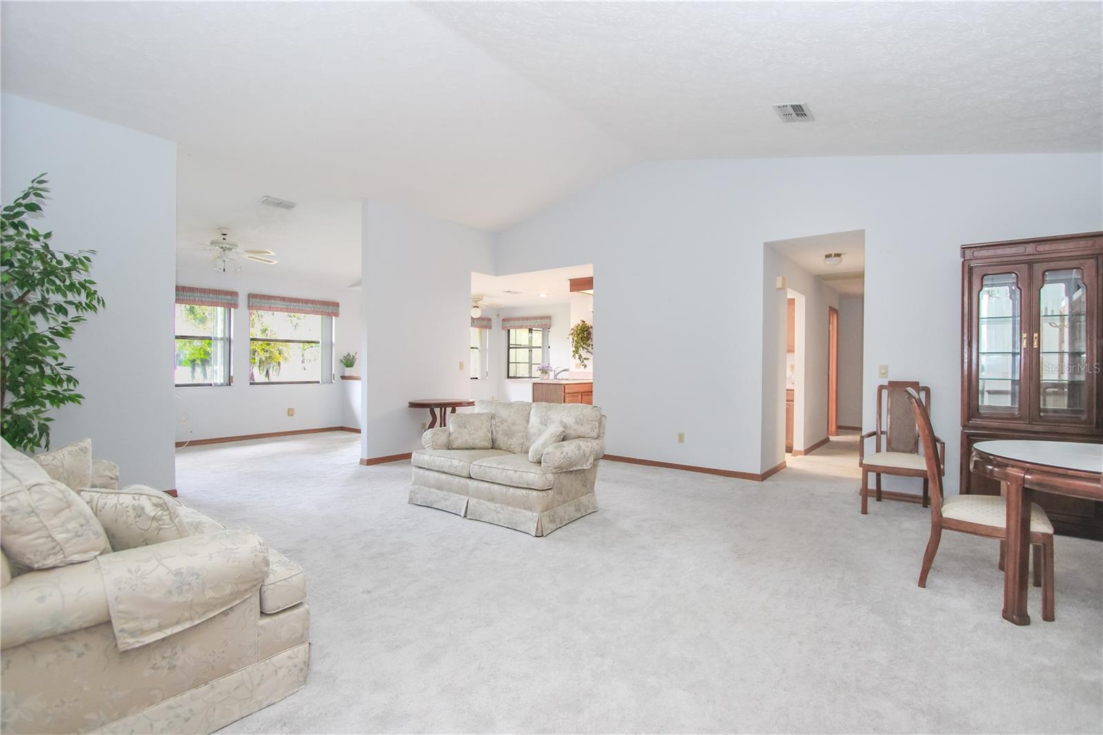 Image 7 of 33 For 1003 Calle Rosa Place