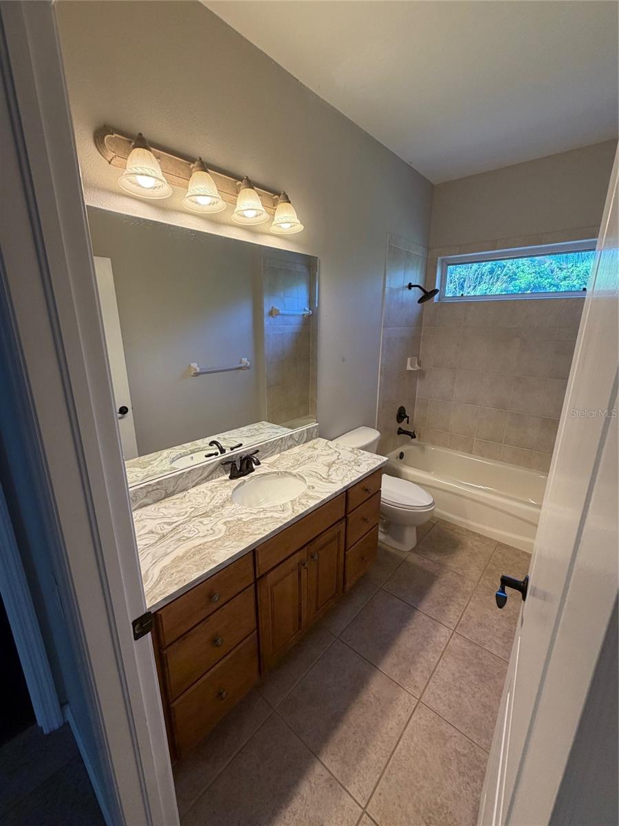 Image 12 of 16 For 5000 Quill Court