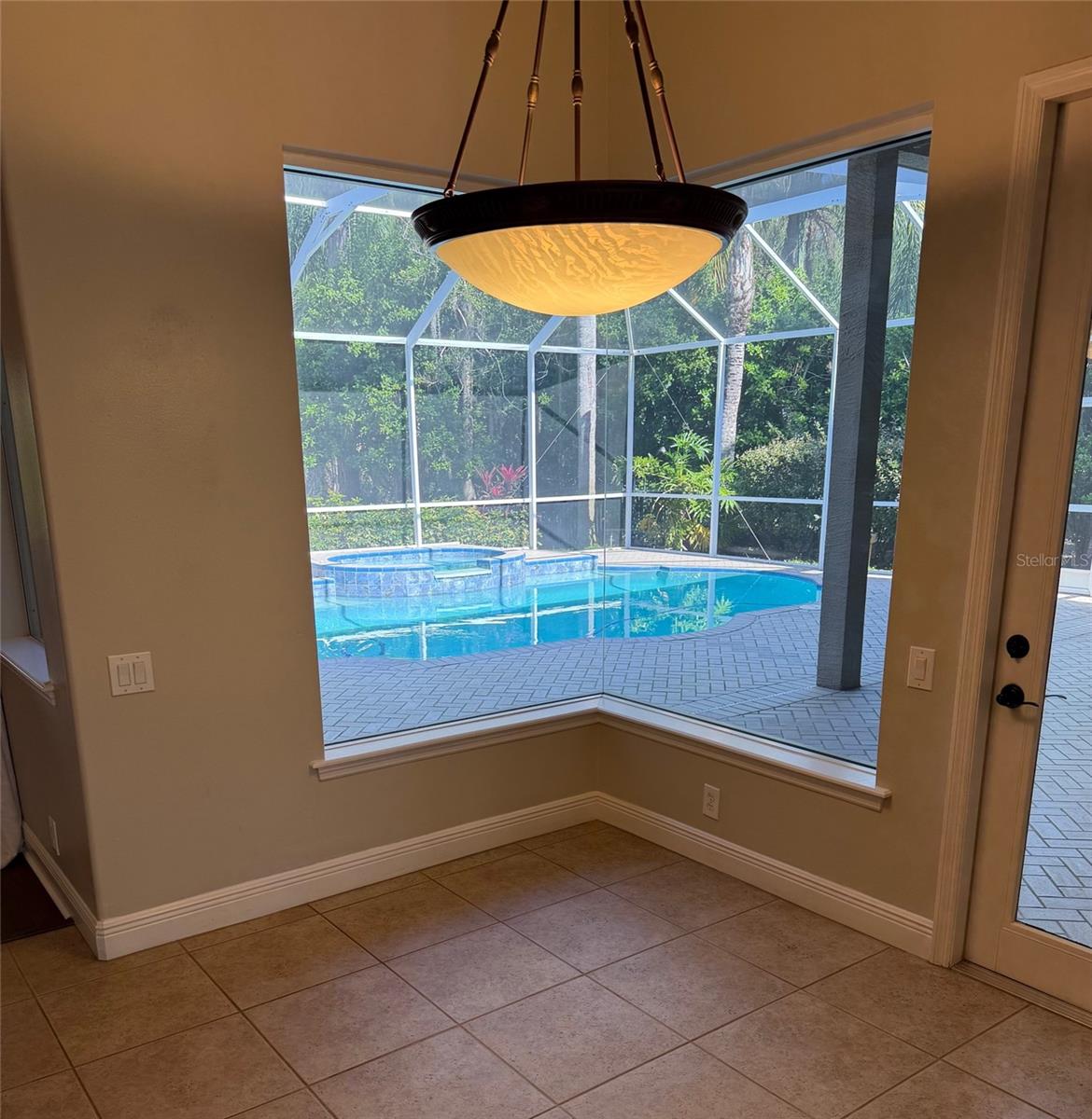 Image 4 of 16 For 5000 Quill Court