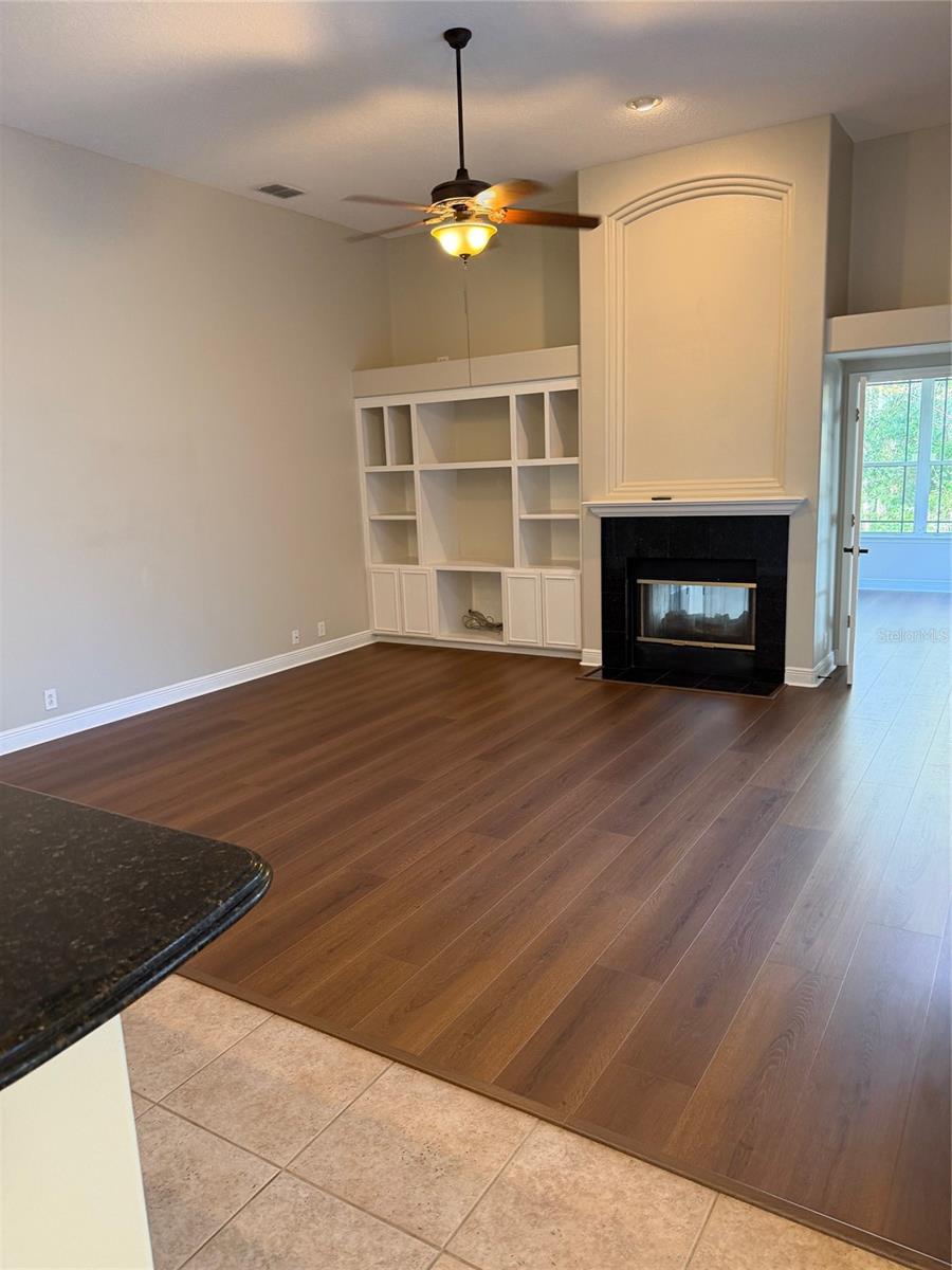 Image 8 of 16 For 5000 Quill Court