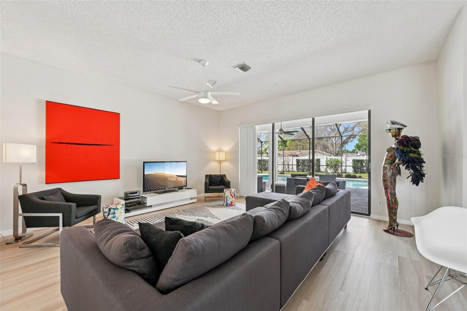 Image 11 of 51 For 4719 Meadowview Circle