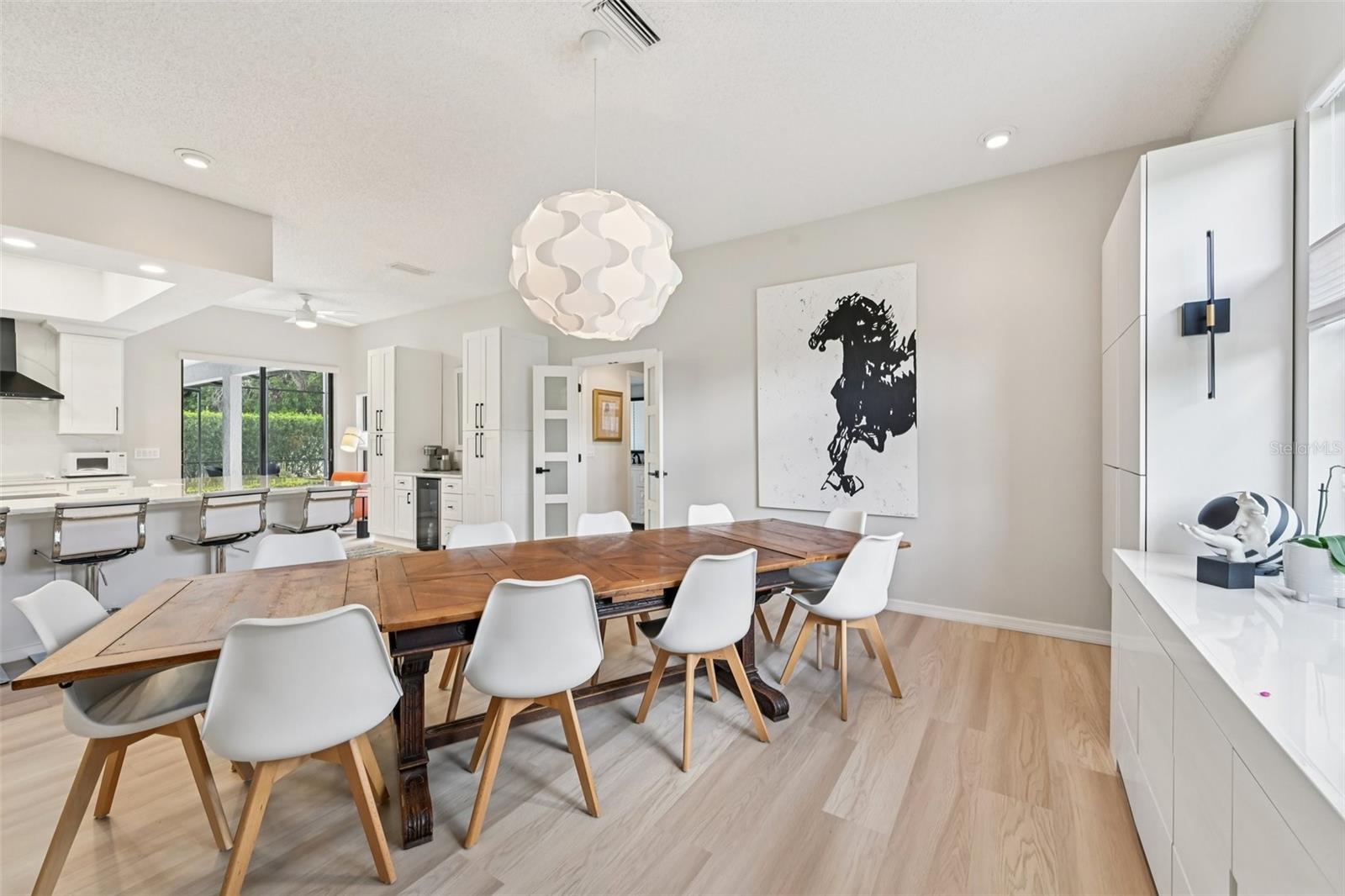 Image 14 of 51 For 4719 Meadowview Circle