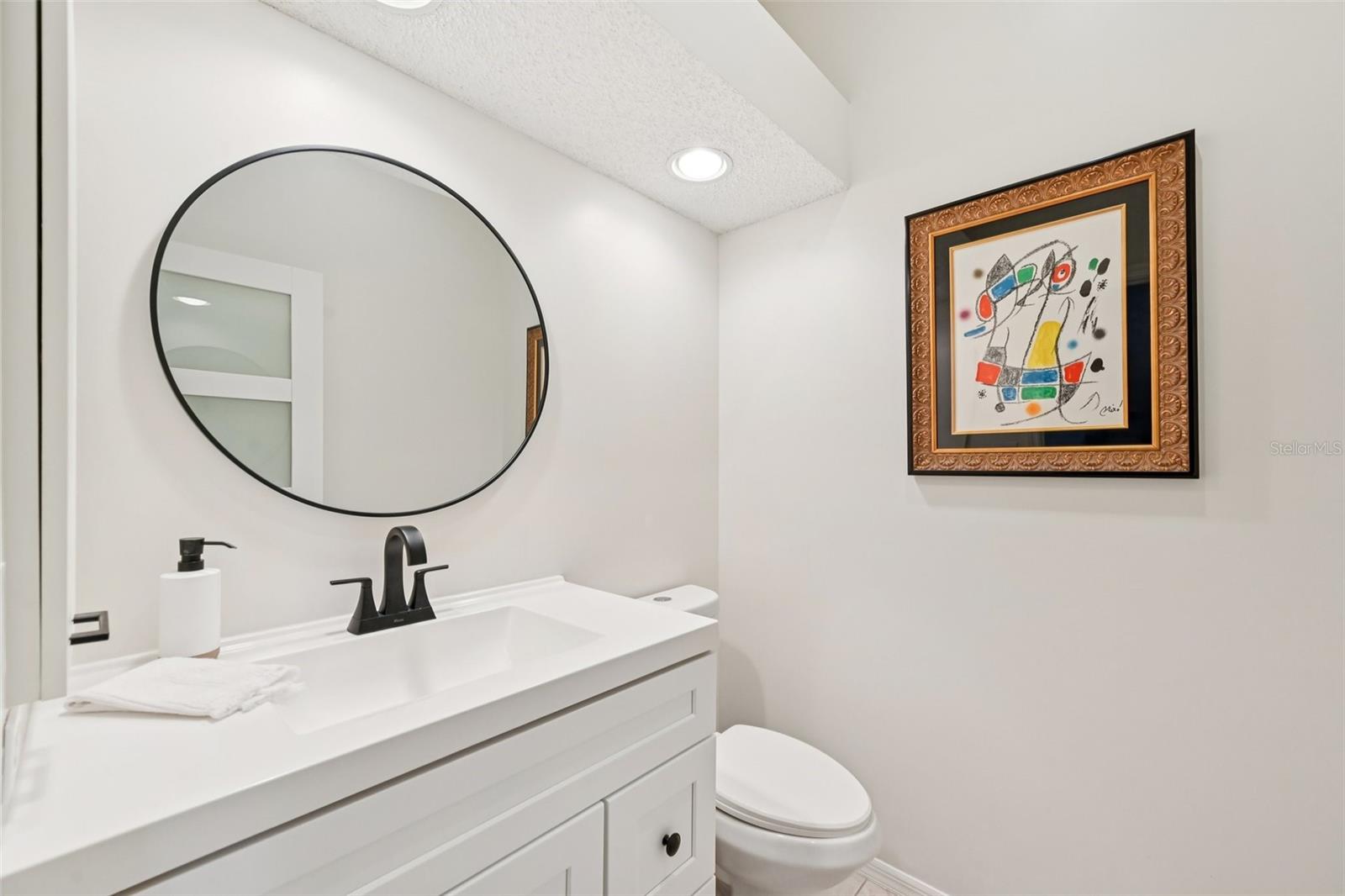 Image 21 of 51 For 4719 Meadowview Circle