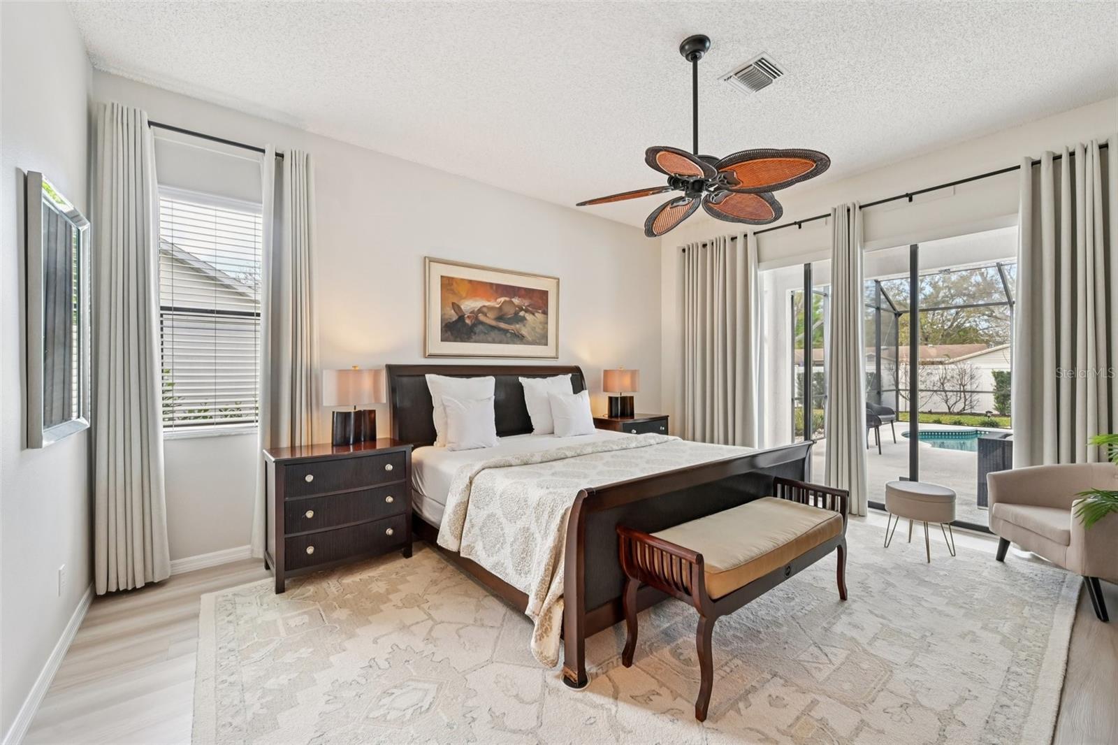 Image 22 of 51 For 4719 Meadowview Circle