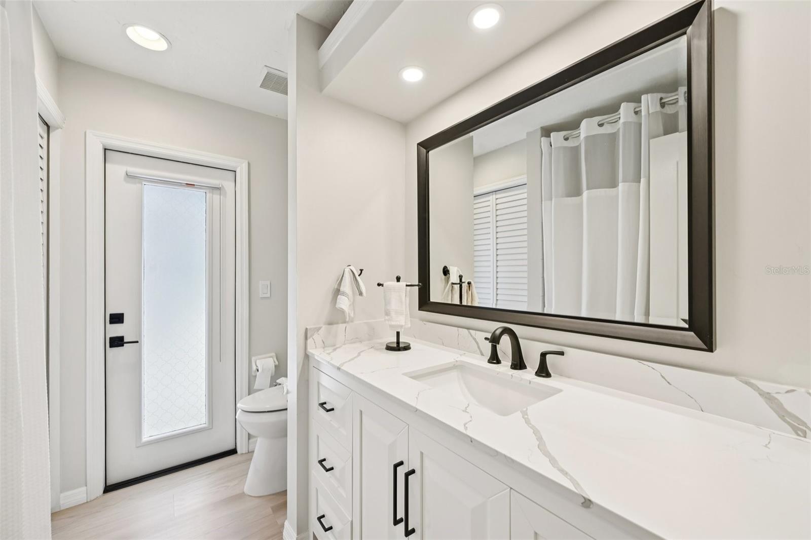 Image 32 of 51 For 4719 Meadowview Circle