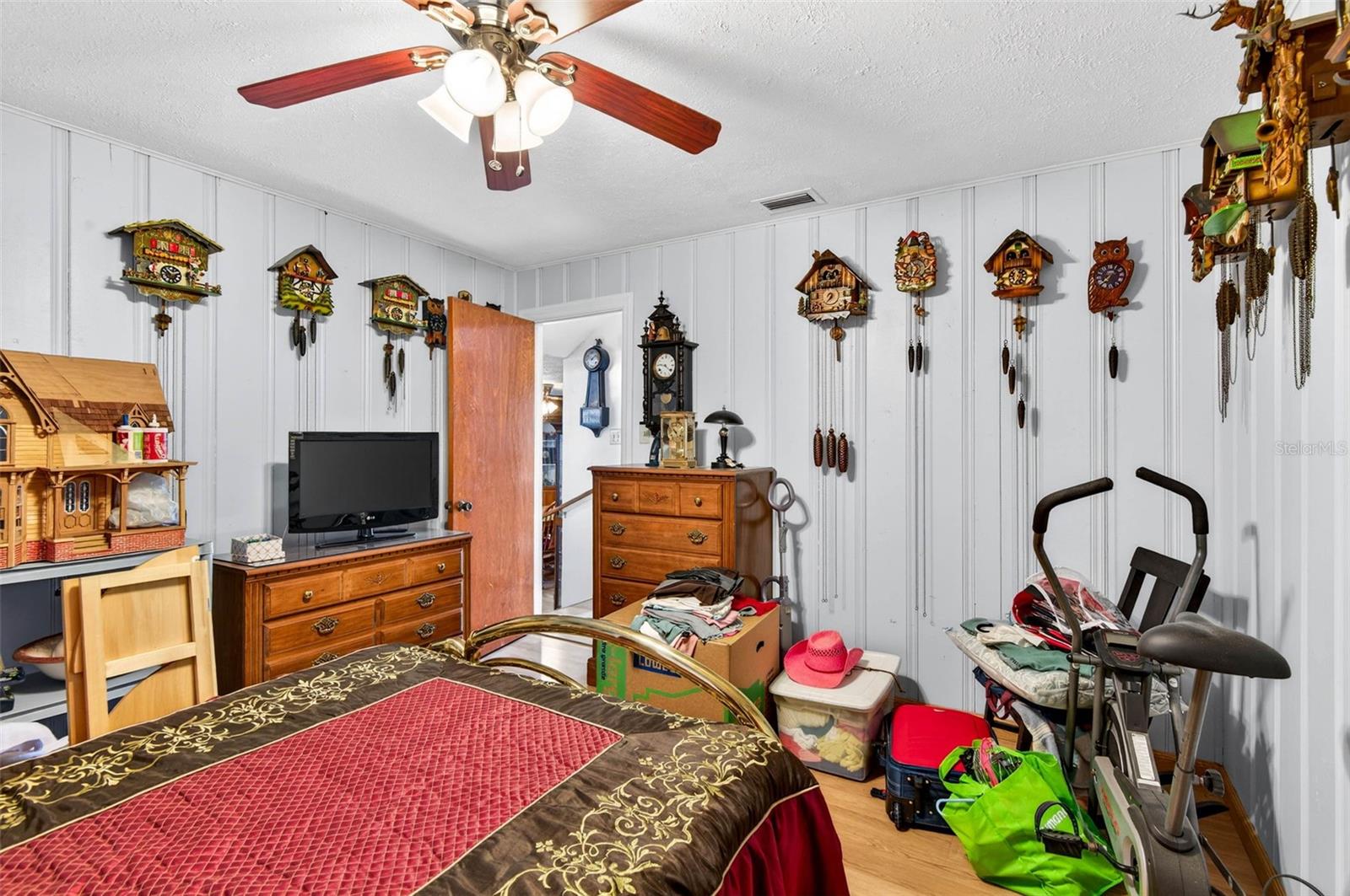 Image 24 of 46 For 10820 Linda Vista Lane