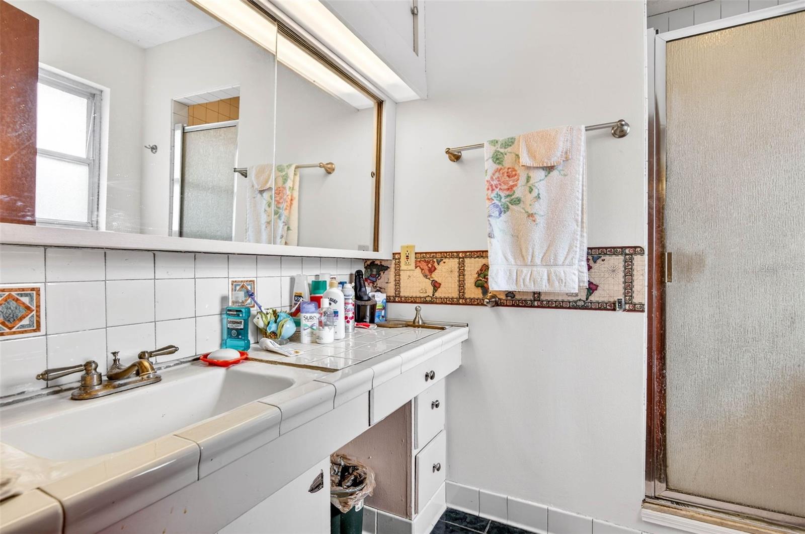 Image 28 of 46 For 10820 Linda Vista Lane