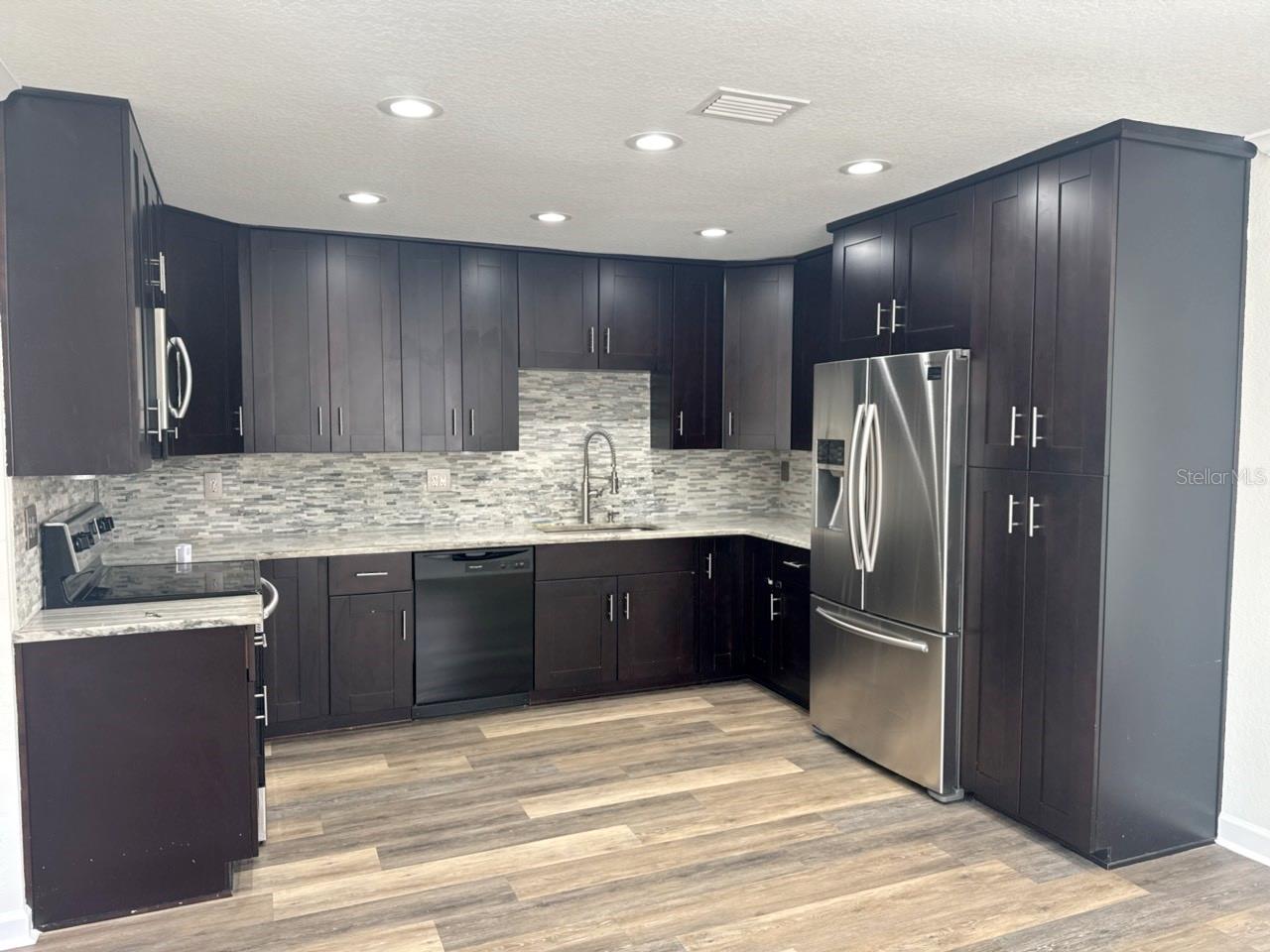 Image 11 of 22 For 5520 20th Avenue S