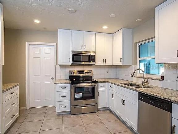 Image 7 of 16 For 622 Myrtle Way S