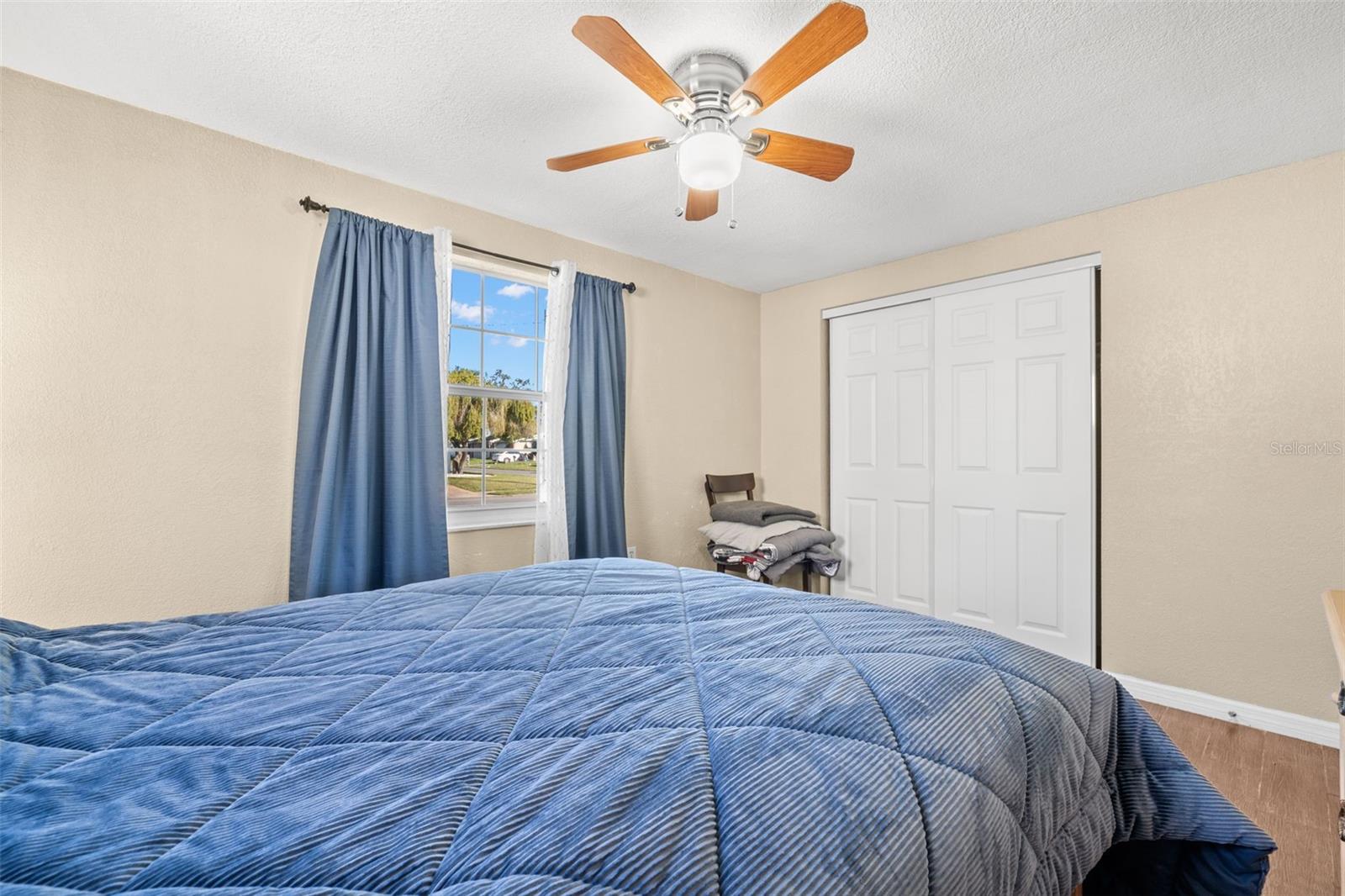 Image 10 of 19 For 4642 Eastwood Lane