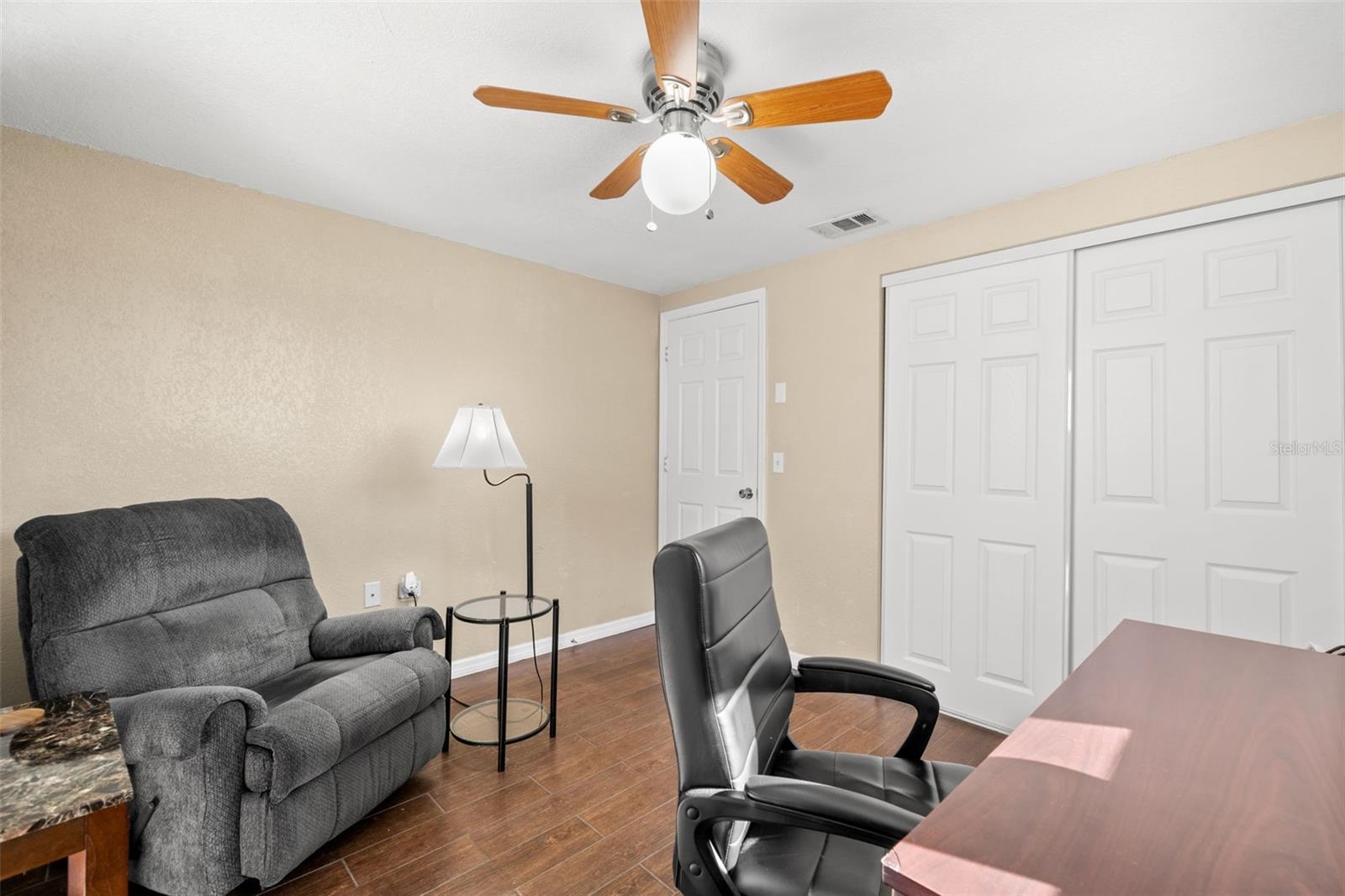 Image 12 of 19 For 4642 Eastwood Lane