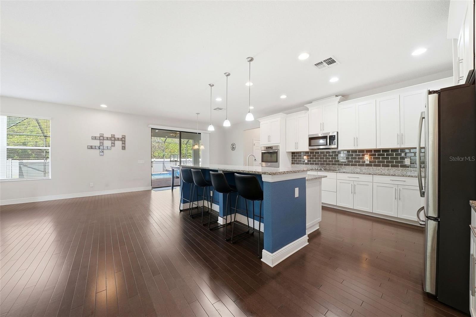 Image 18 of 57 For 13207 Sunset Shore Circle