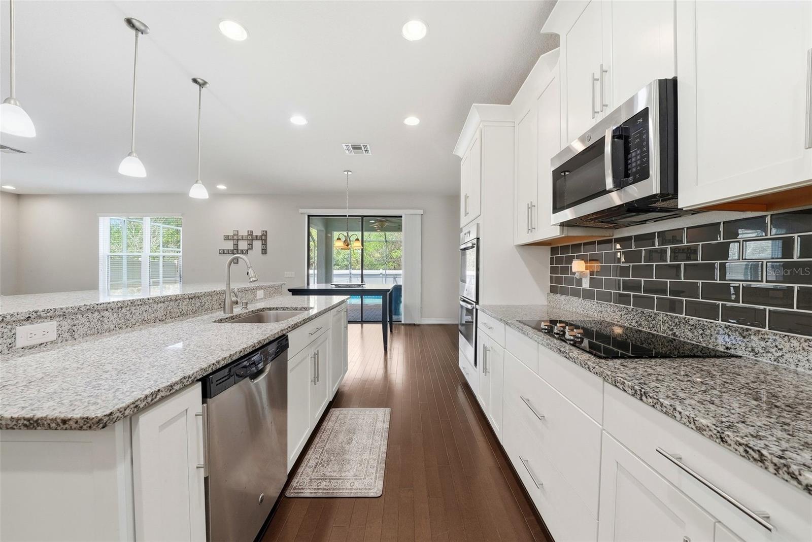 Image 21 of 57 For 13207 Sunset Shore Circle