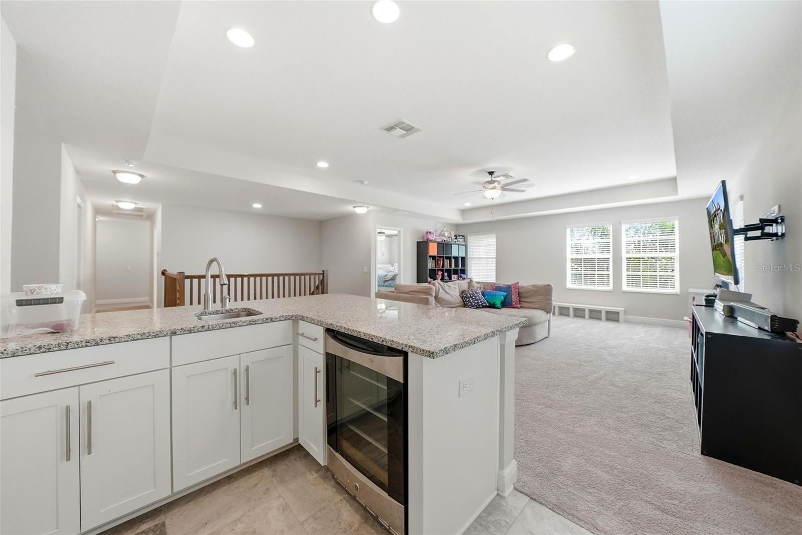 Image 32 of 57 For 13207 Sunset Shore Circle