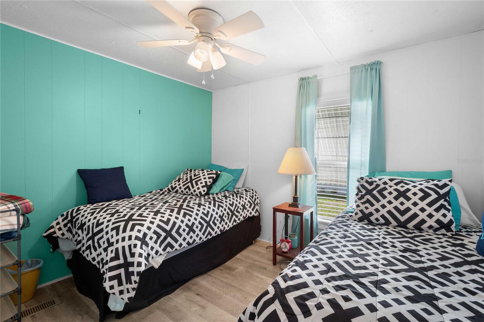 Image 21 of 62 For 5541 Benton Street